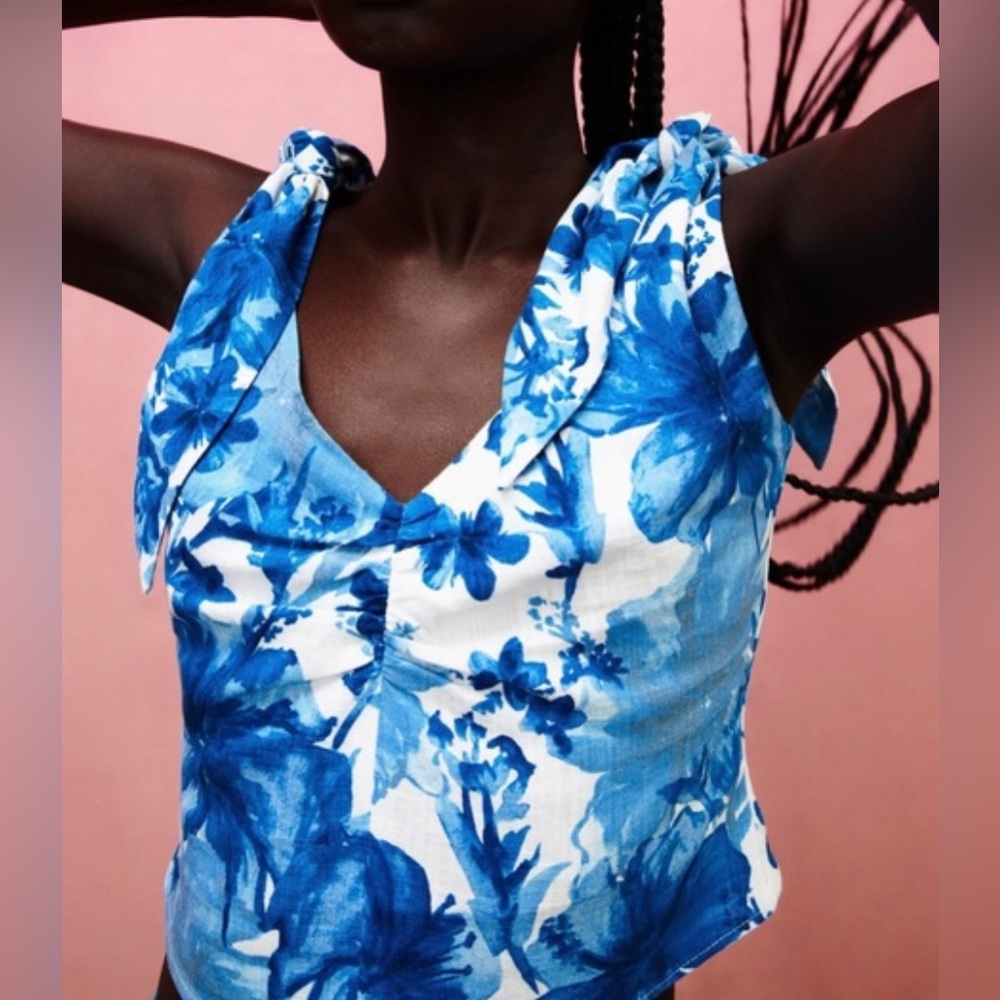 Zara white and blue cropped top